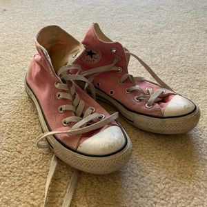 Pink converse - read description